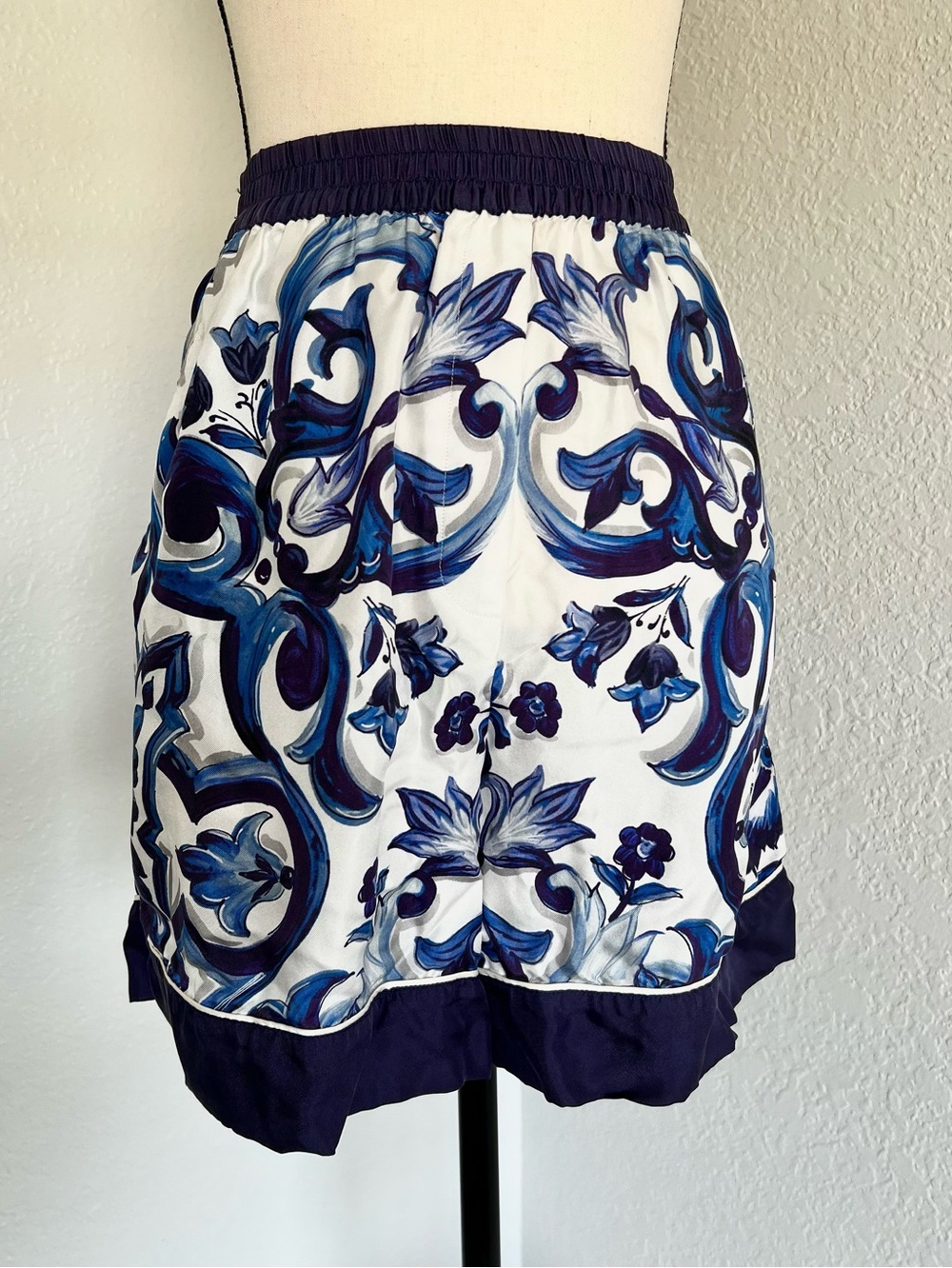 Dolce & Gabbana Majolica Print Twill Pajama Silk Shorts